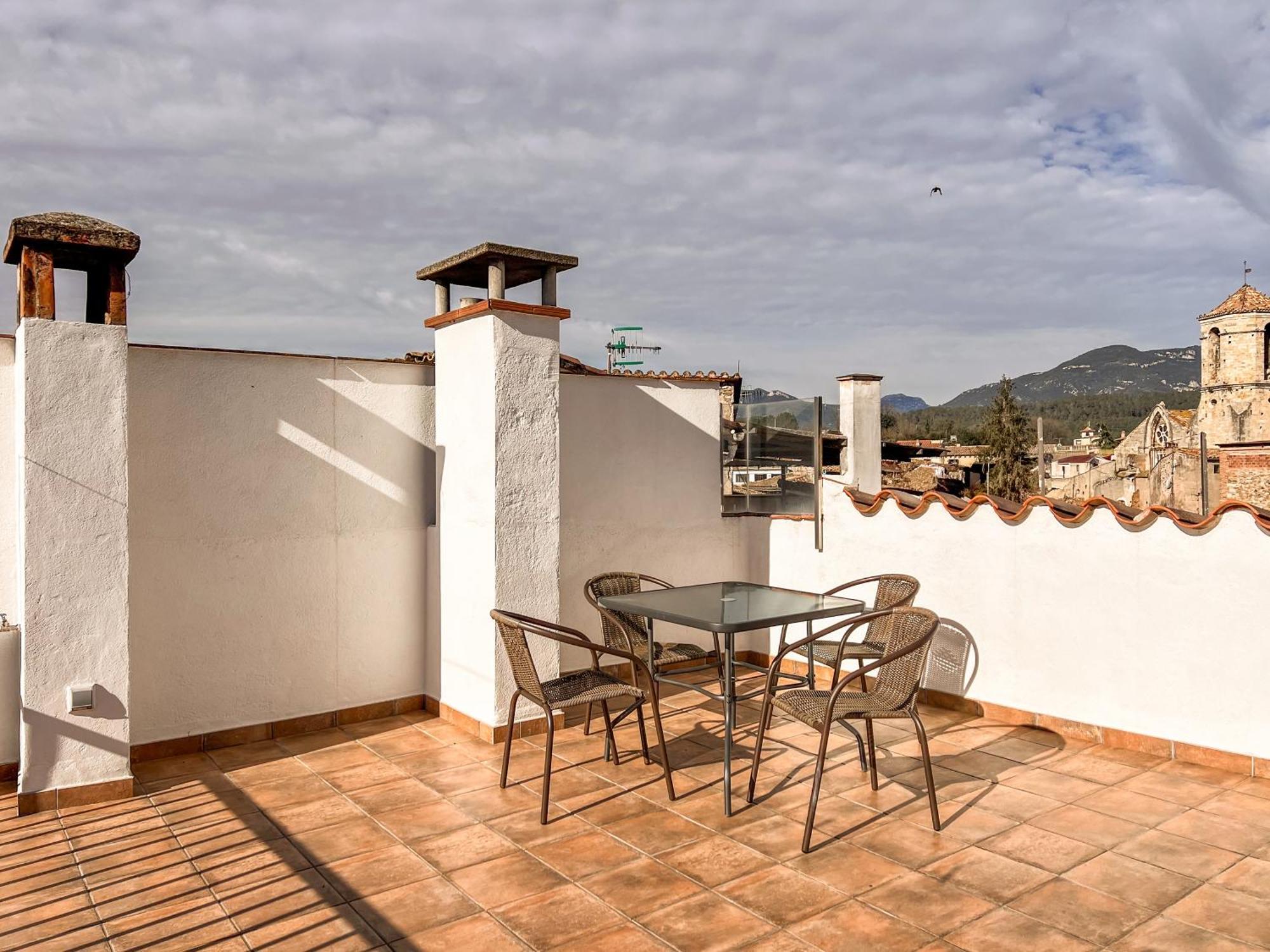 Ganganell Atic Apartamento Con Terraza En Besalú Esterno foto