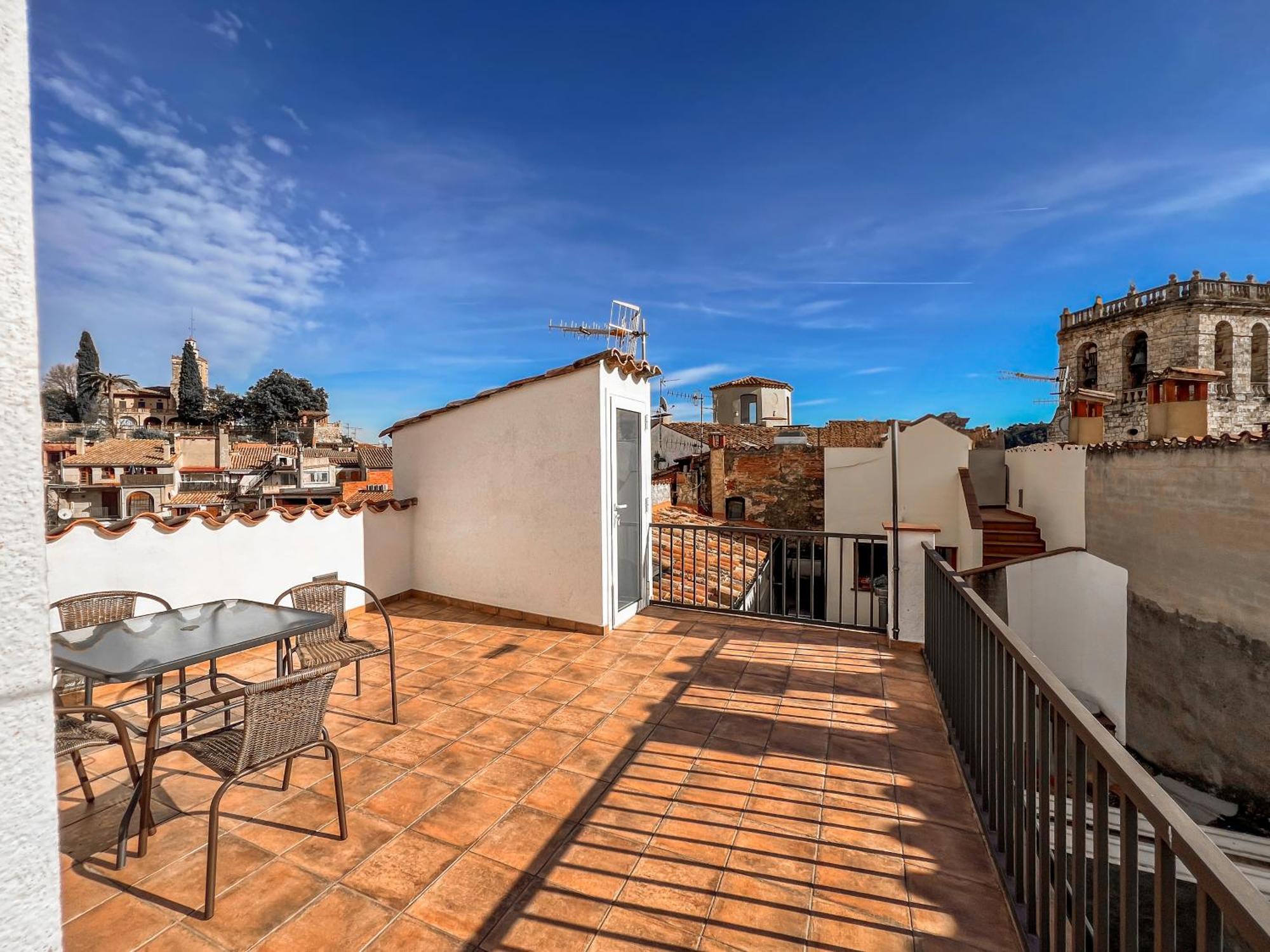 Ganganell Atic Apartamento Con Terraza En Besalú Esterno foto
